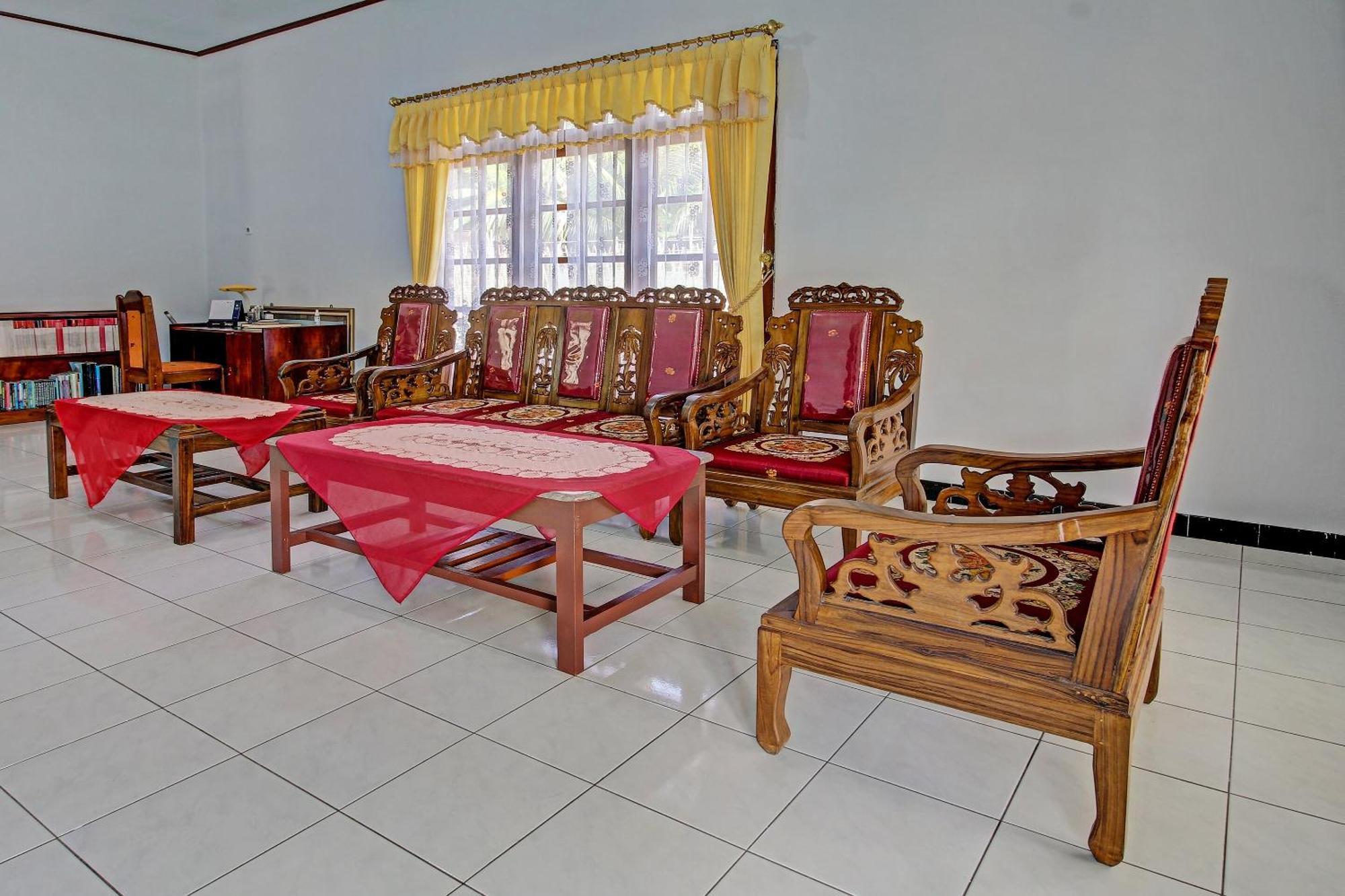 فندق Spot On 91214 Desa Wisata Pandean Trenggalek المظهر الخارجي الصورة