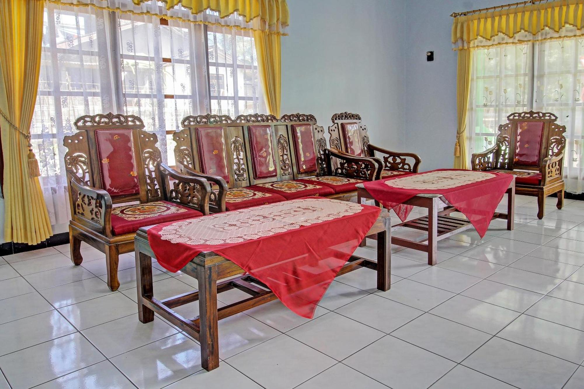 فندق Spot On 91214 Desa Wisata Pandean Trenggalek المظهر الخارجي الصورة